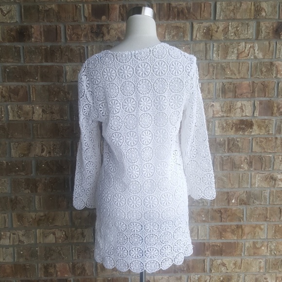 SOLD!! J. MCLAUGHLIN Crochet Coverlet - Size Small - Picture 2 of 5